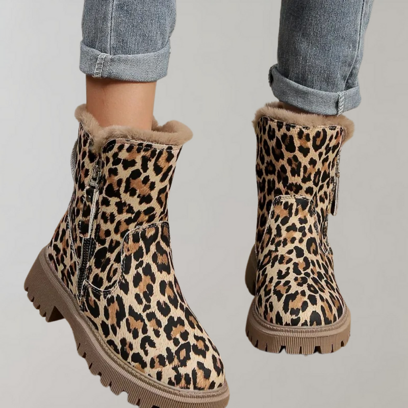Elegante und warme Damenstiefel im Luipaarddesign