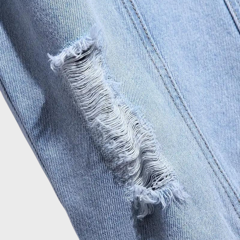 Bequemer und modischer Pullover