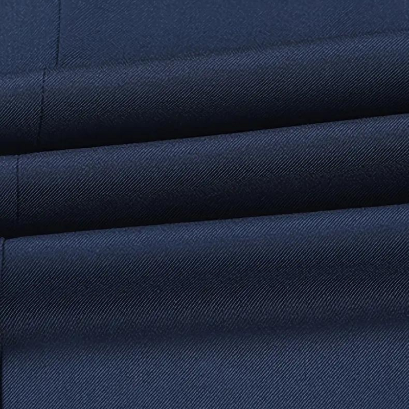 Eleganter bequemer Herrenpullover