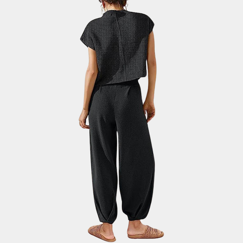 Emma – Damen-Set aus Oberteilen und Hosen