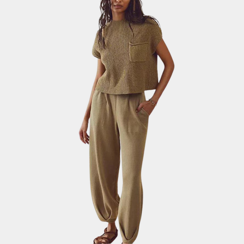 Emma – Damen-Set aus Oberteilen und Hosen