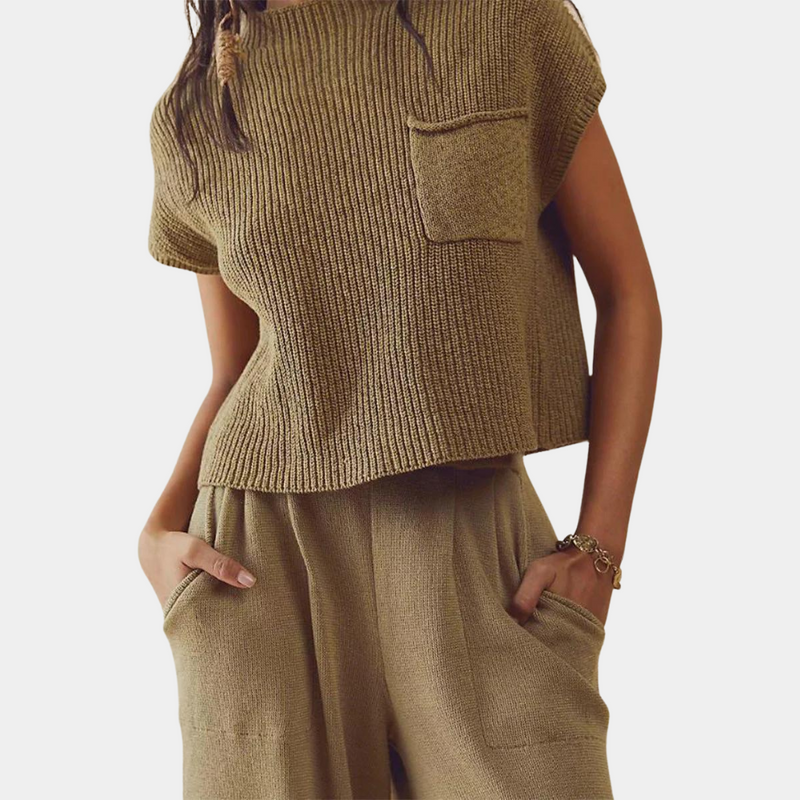 Emma – Damen-Set aus Oberteilen und Hosen