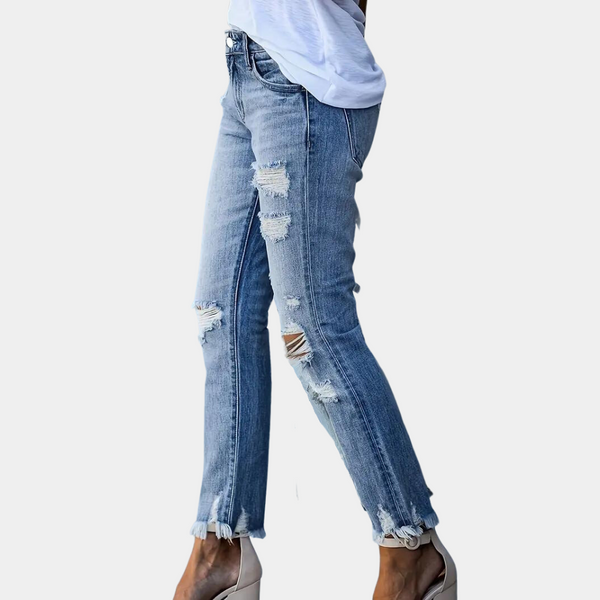 Elegante und bequeme Damenjeans mit Rissen