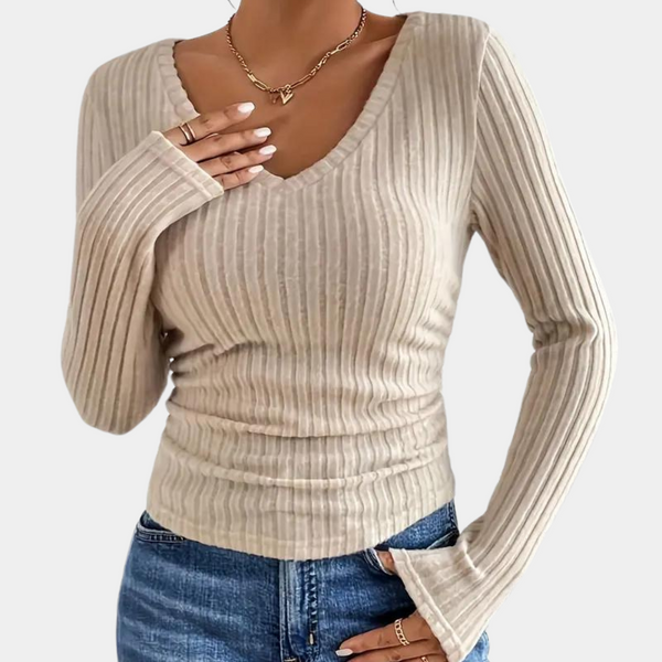 Tasenka - Damen-T-Shirt mit geripptem V-Ausschnitt