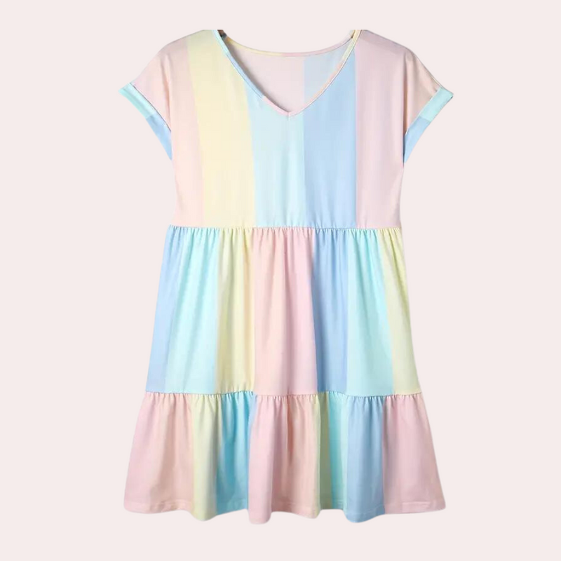 Leichtes und buntes Damenkleid