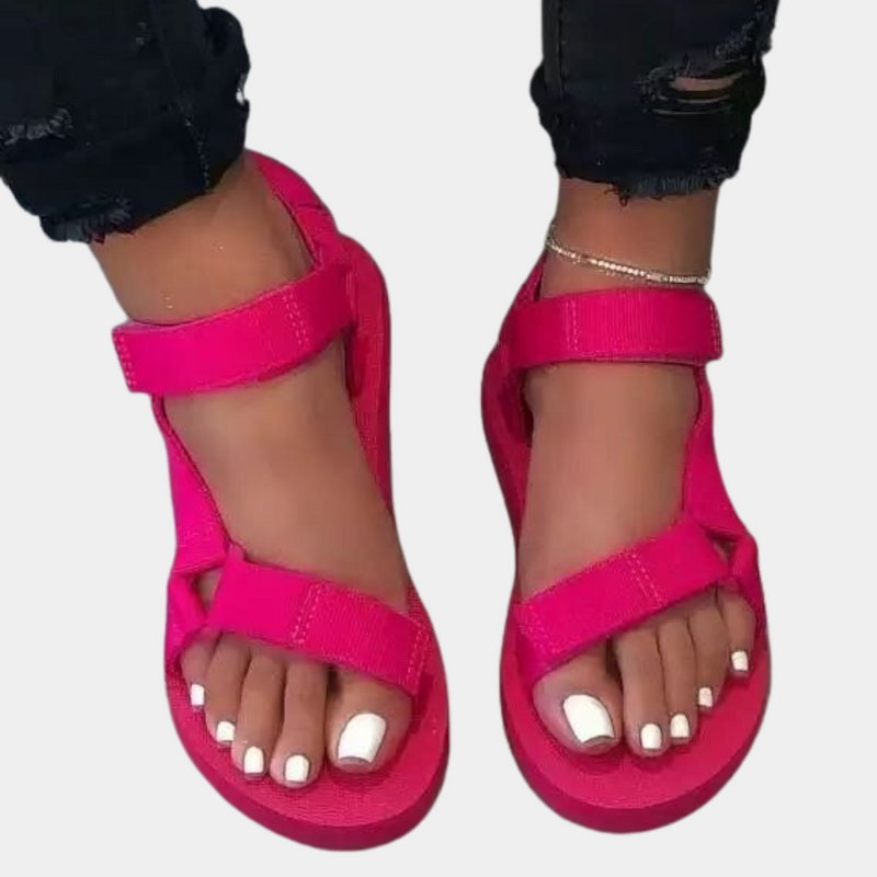 Bequeme und elegante damensandalen für jeden Anlass