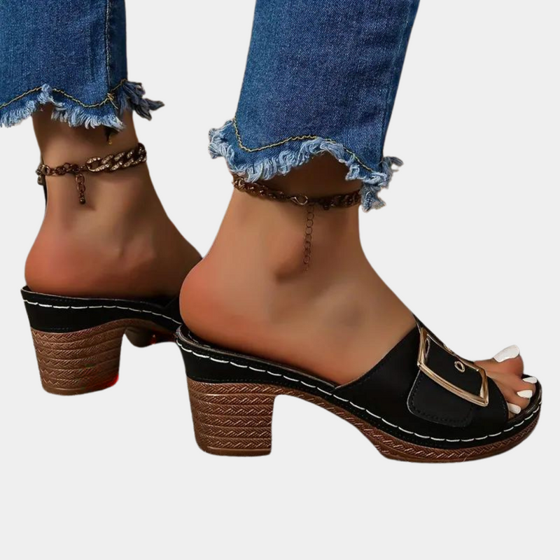 Bequeme und elegante Sandalen für Damen im Alltag