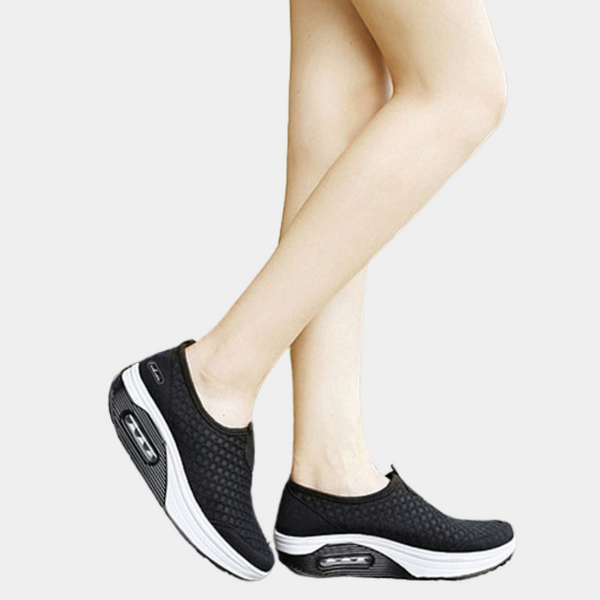 Bequeme, atmungsaktive Damensneakers mit modernem Wedge-Design