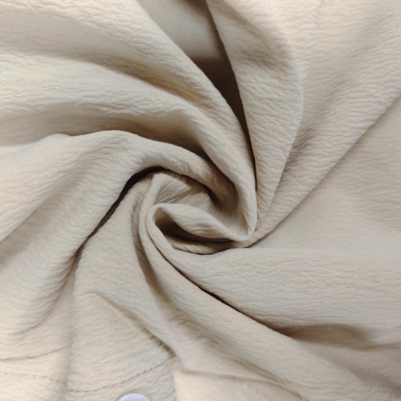 Elegantes langes Kleid für stilvolle Anlässe und Komfort