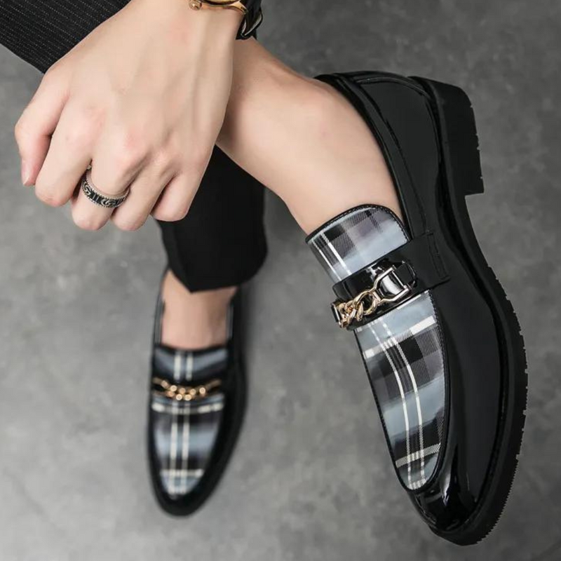 Elegante Herrenschuhe aus Italien