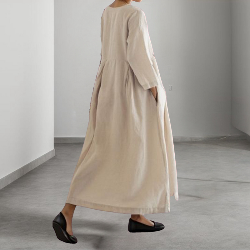 Bequeme und elegante Damenkleid für Frühling und Sommer