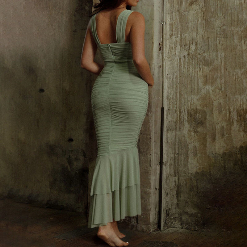 Elegantes und figurbetontes Maxikleid für besondere Anlässe