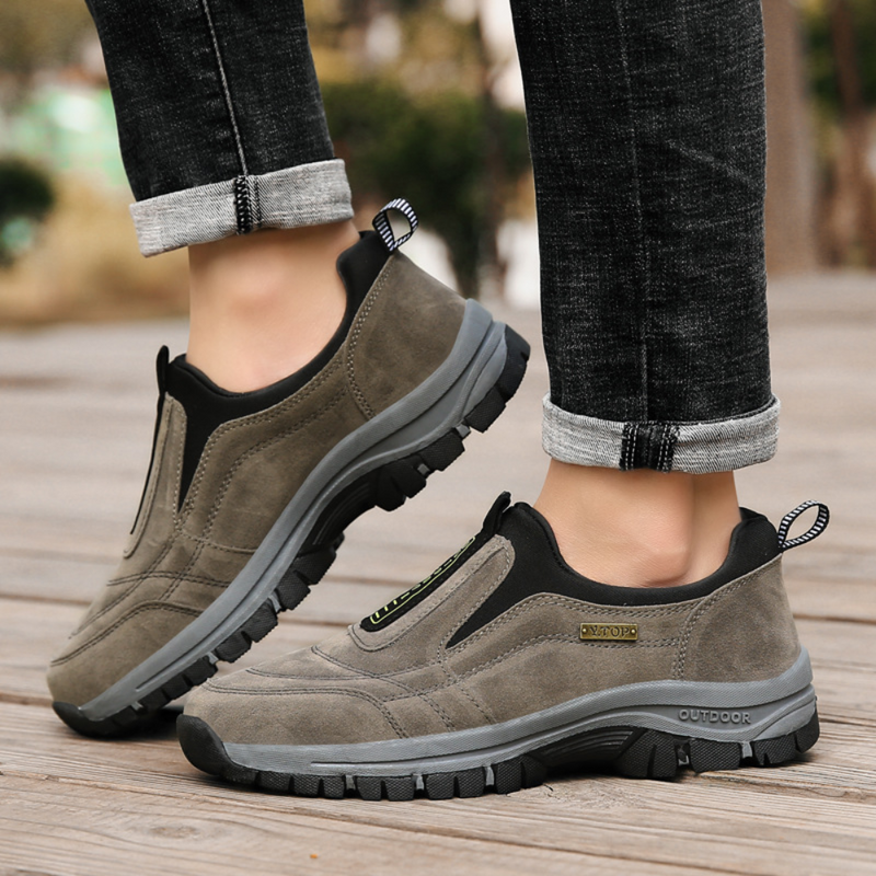 Leichte Abenteuerschuhe für Herren