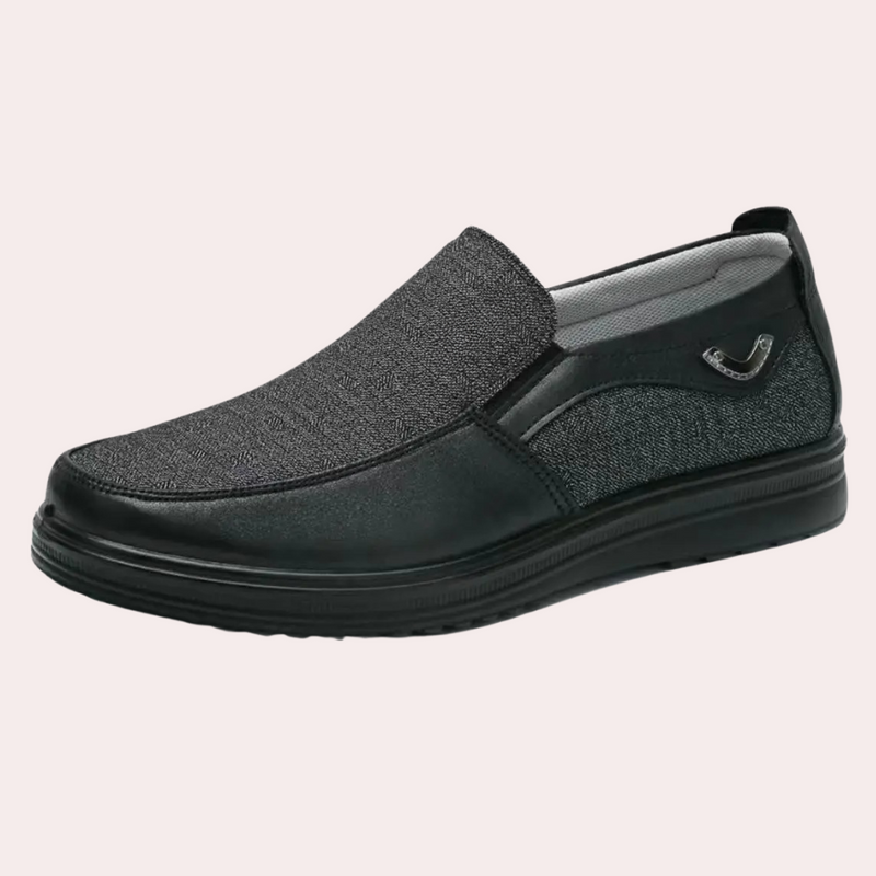 Leichte und bequeme Herrenschuhe für draußen