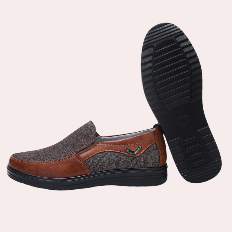 Leichte und bequeme Herrenschuhe für draußen