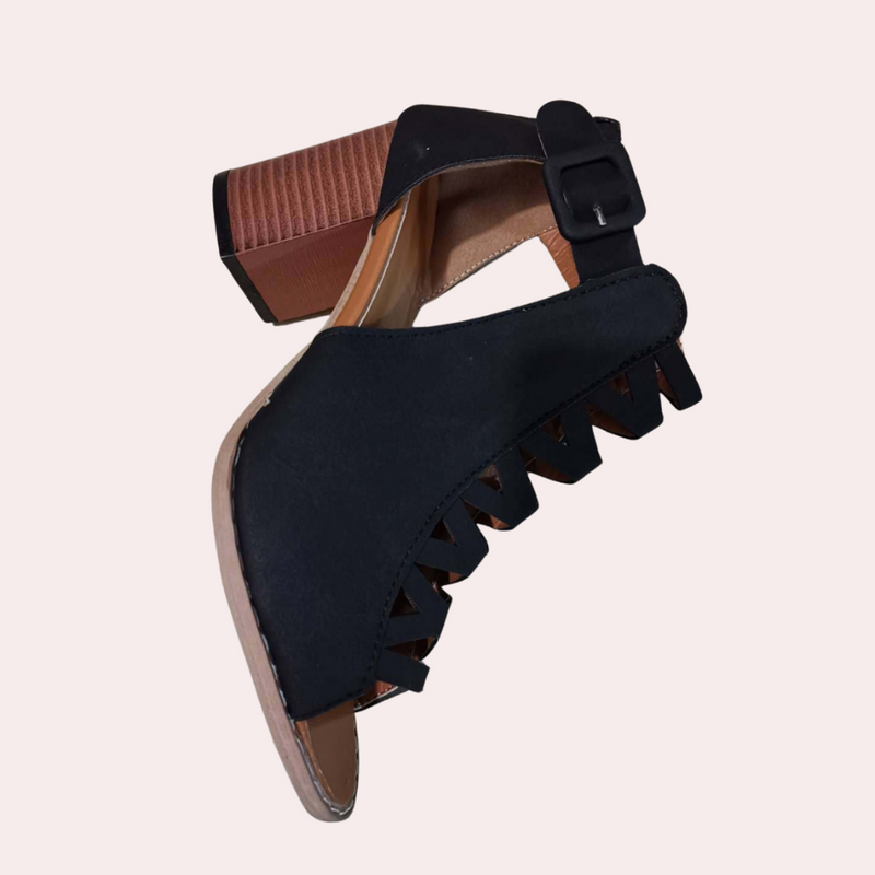 Gisella - Trendige Damensandalen mit Riemen