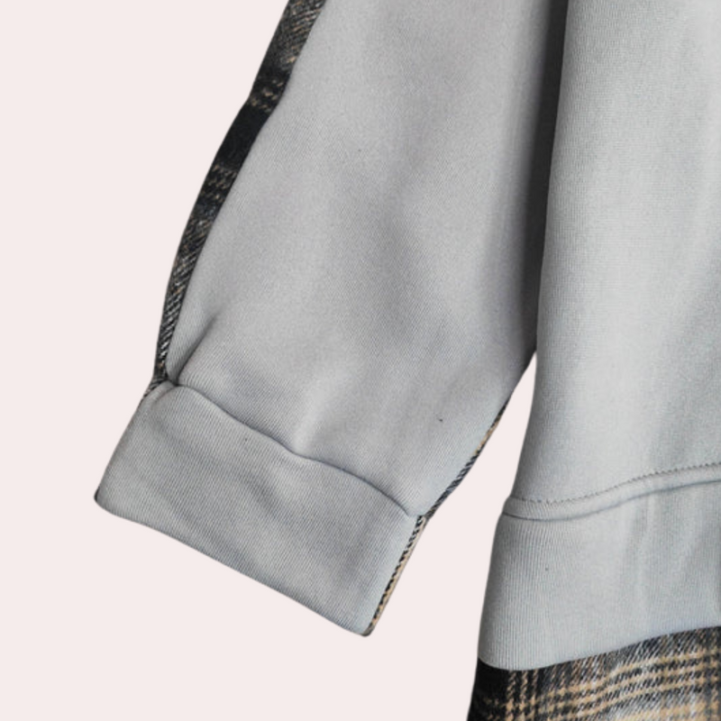 April – Eleganter Langarmpullover im Patchwork-Design