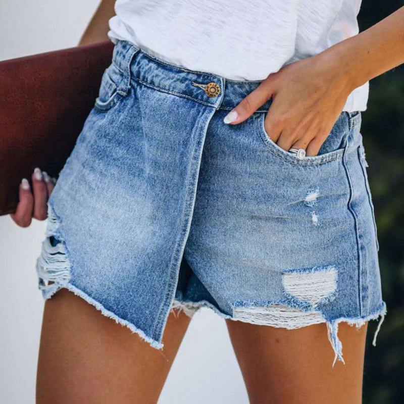 Hildegard - Modische asymmetrische Denim-Shorts für Damen
