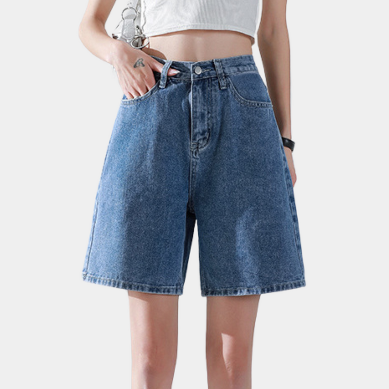 Bequeme Denim Shorts für Damen im modernen Stil