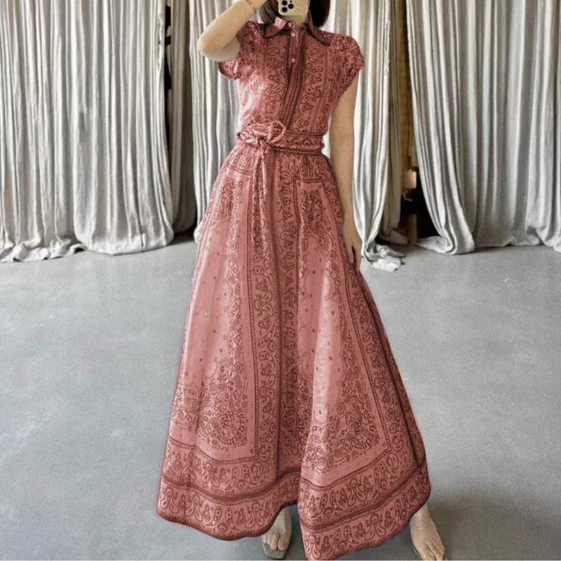 Elegantes Sommerkleid für Damen in stilvollem Design