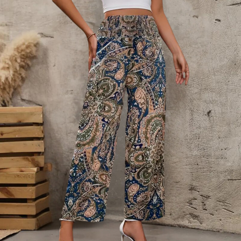 Luftige Boho Damenhose mit weiten Beinen und Taschen