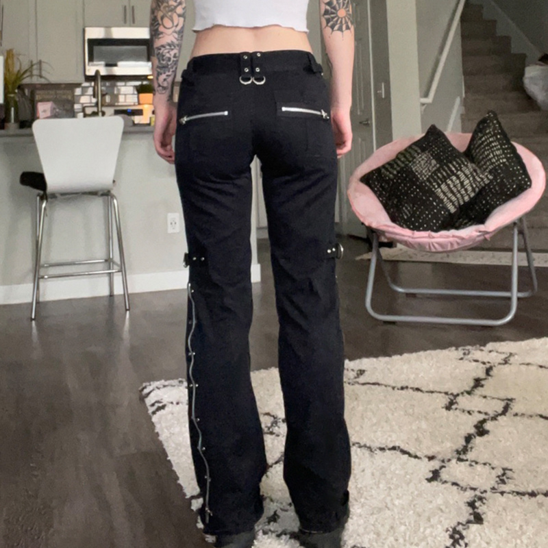 Bequeme Cargo-Hose für Damen mit funktionalen Taschen