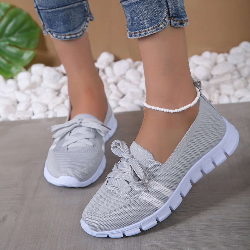 Bequeme und elegante Damen-Schnürschuhe für jeden Anlass