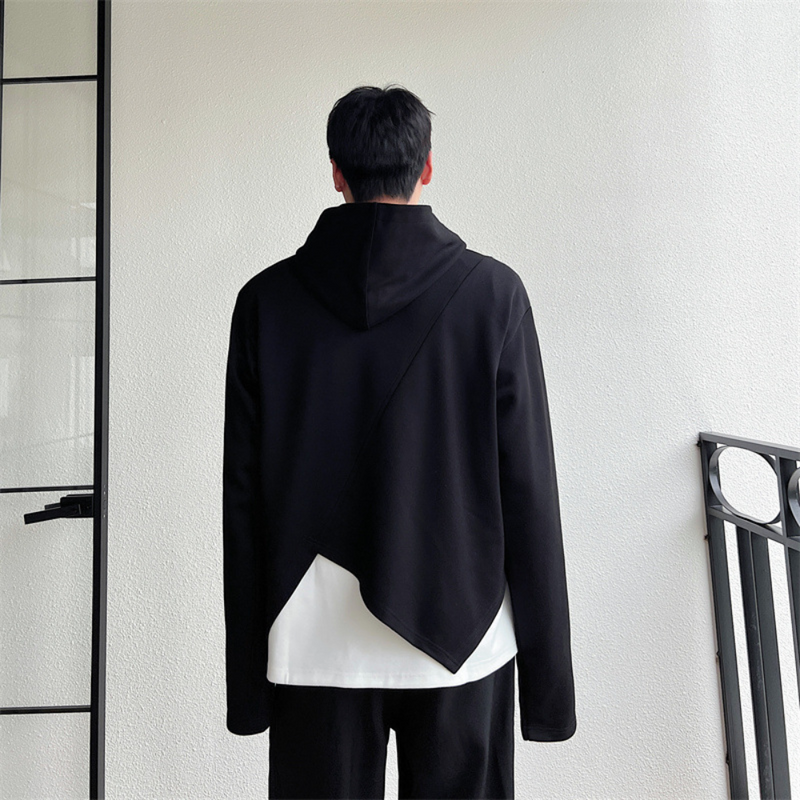 Asymmetrische moderne Herrenhoodie für eleganten Stil