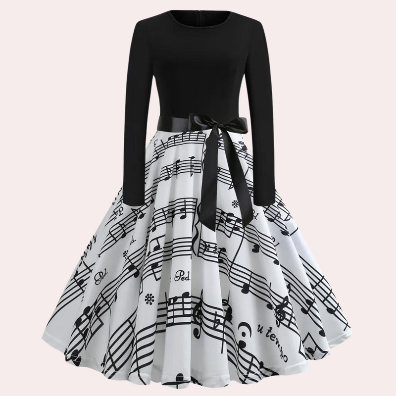 Elegantes Kleid für stilvolle Sommerauftritte