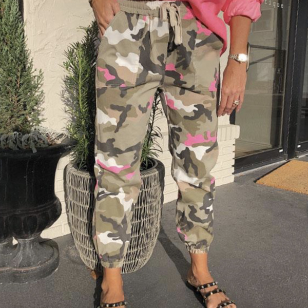 Elegante und bequeme Damen-Camouflagehose für jeden Anlass
