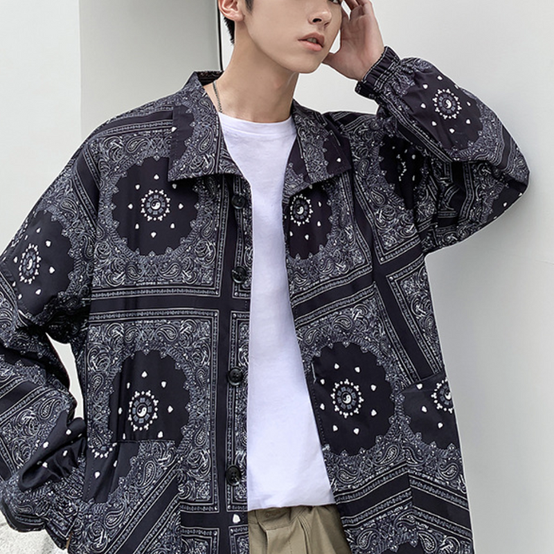 Modische langärmelige Jacke mit Paisleymuster