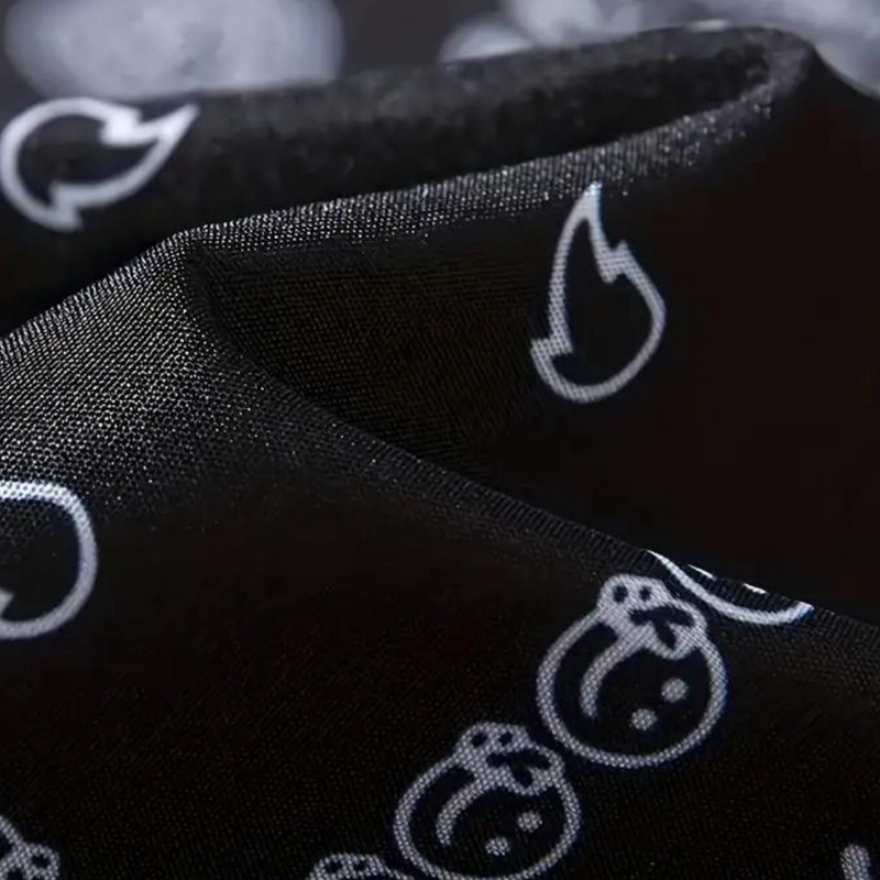 Modische langärmelige Jacke mit Paisleymuster