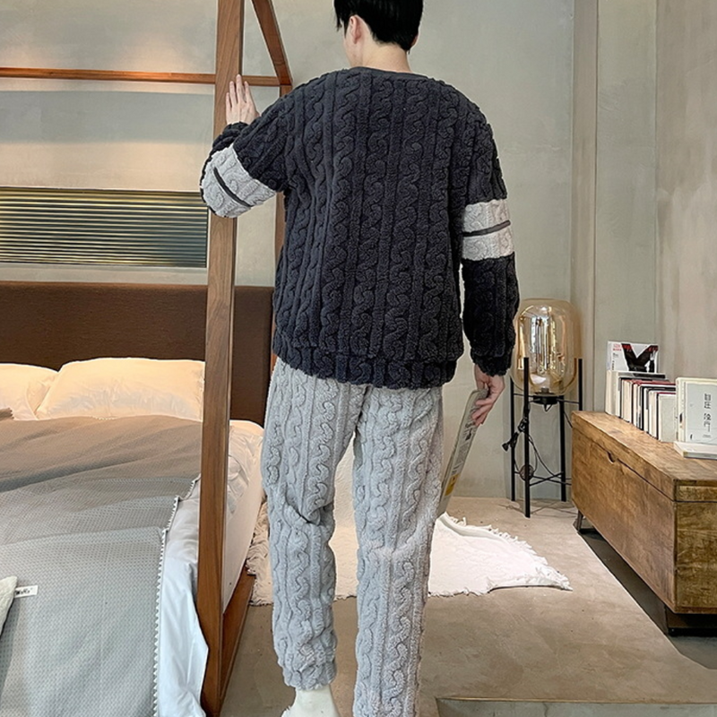 Weiche und bequeme Herren-Pyjama-Set
