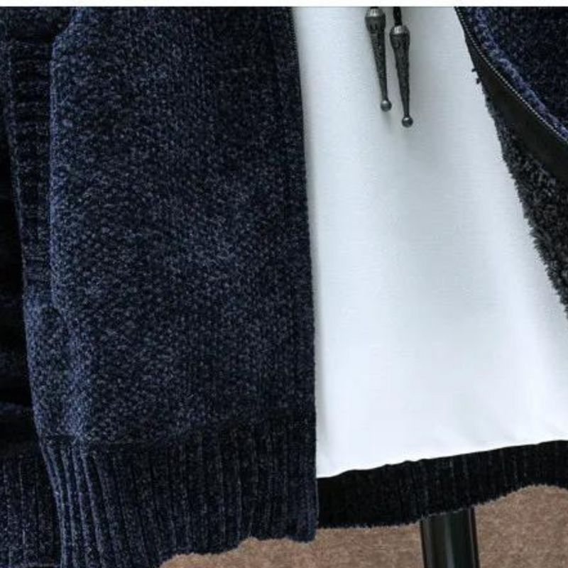 Warme und bequeme Herrenjacke mit Kapuze