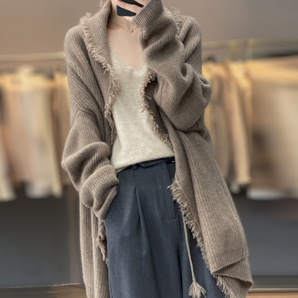 Weiche und elegante Damenstrickjacke