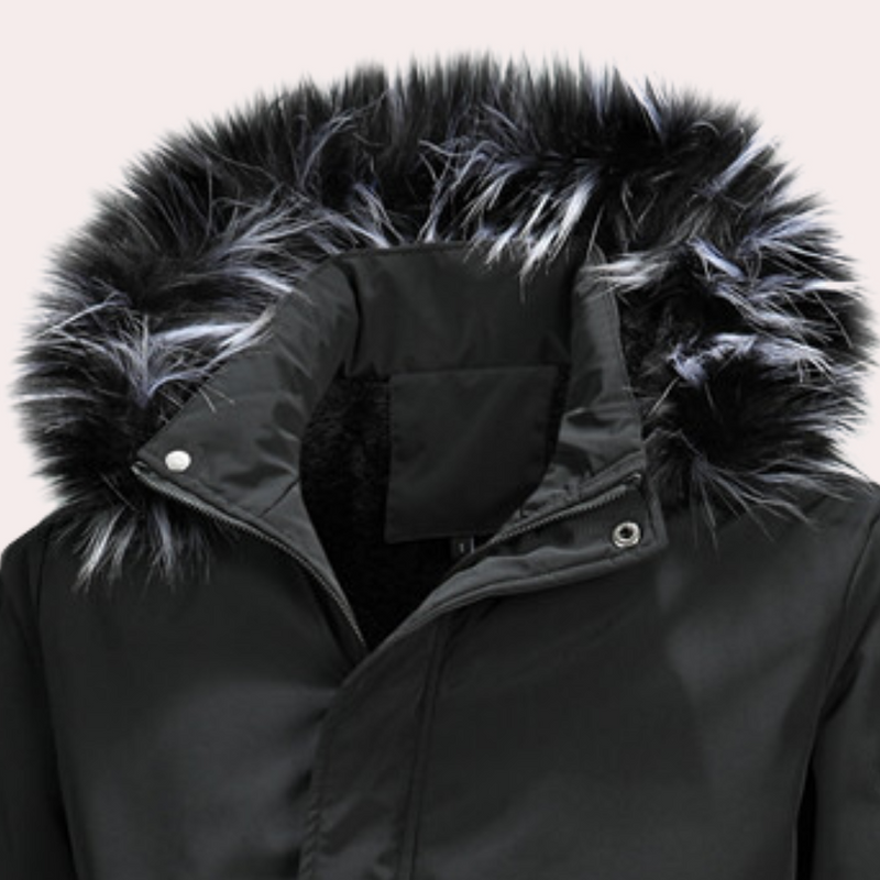 Warmer modischer Hoodie für kalte Tage
