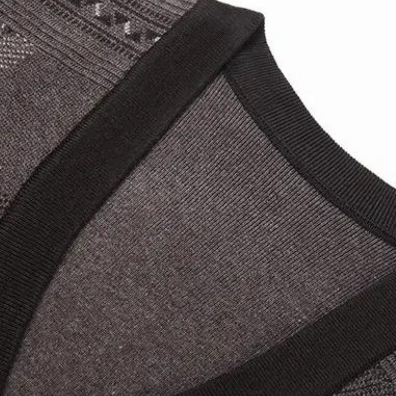 Weiches modernes Herrenstrickjacke