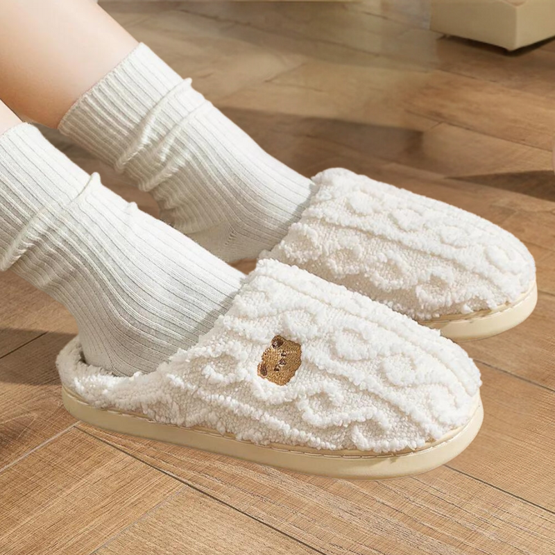 FAUSTINE - Damenpantoffeln für den Winter mit weicher Sohle