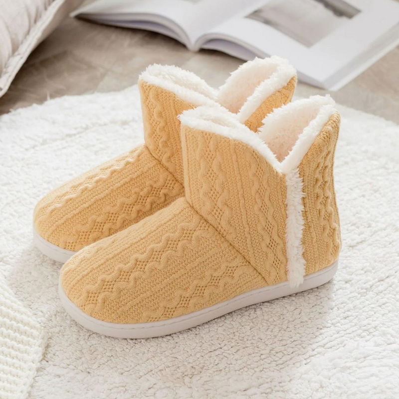 Gemütliche warme Damenschuhe im eleganten Strickstil
