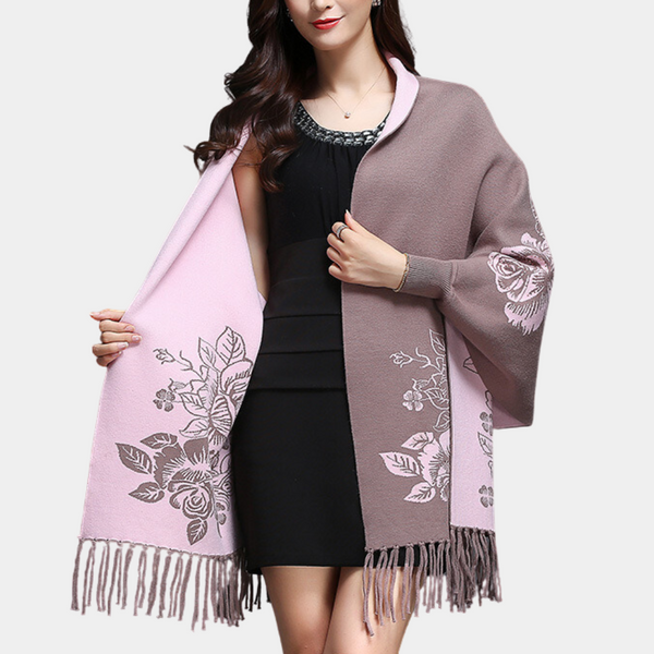 Elegante Damen Strickjacke mit Quasten