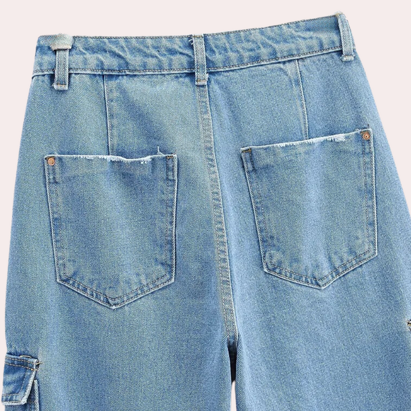 Stylische Denim Cargo Hose für Damen im lässigen Look
