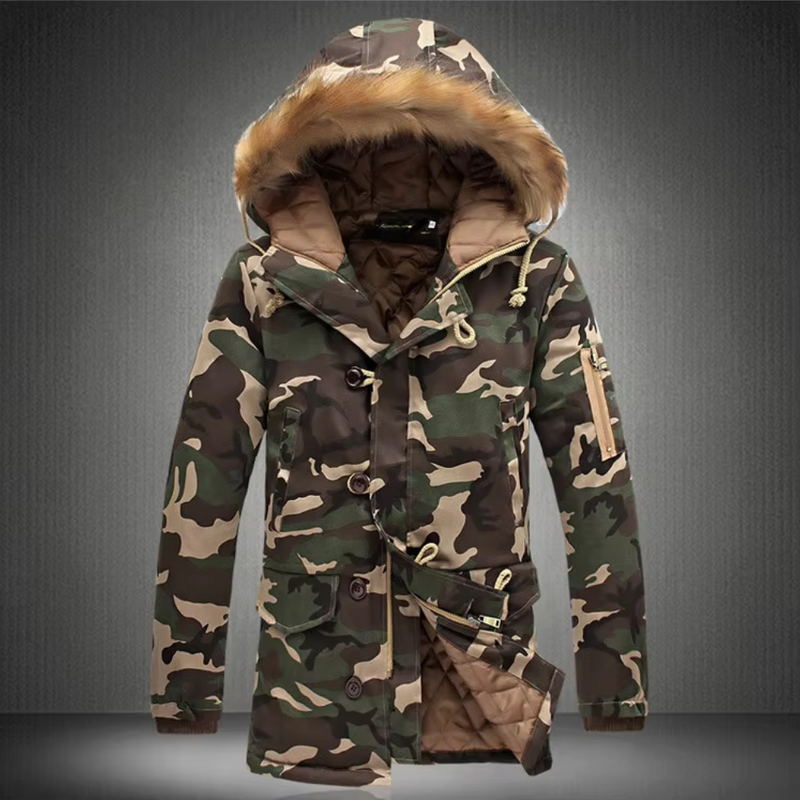 Stylische Tarnjacke mit Kapuze