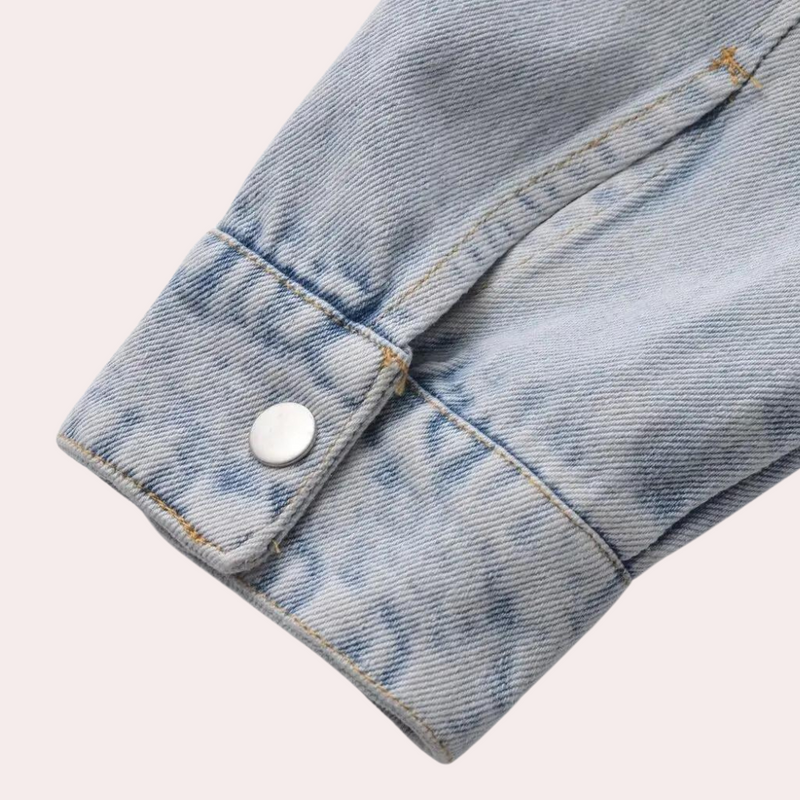 Modische und bequeme Jeansjacke für Frauen