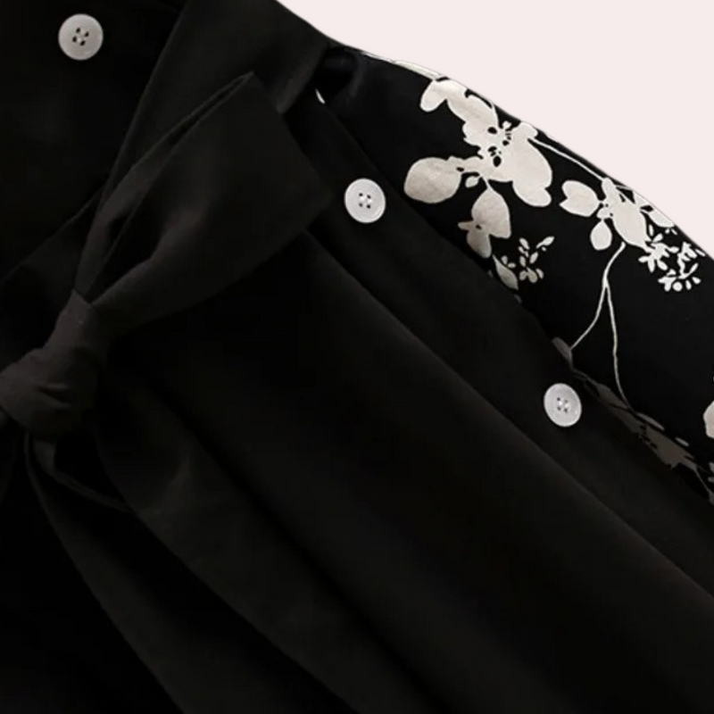 Bequemes und elegantes Blumen-Kleid für jede Gelegenheit