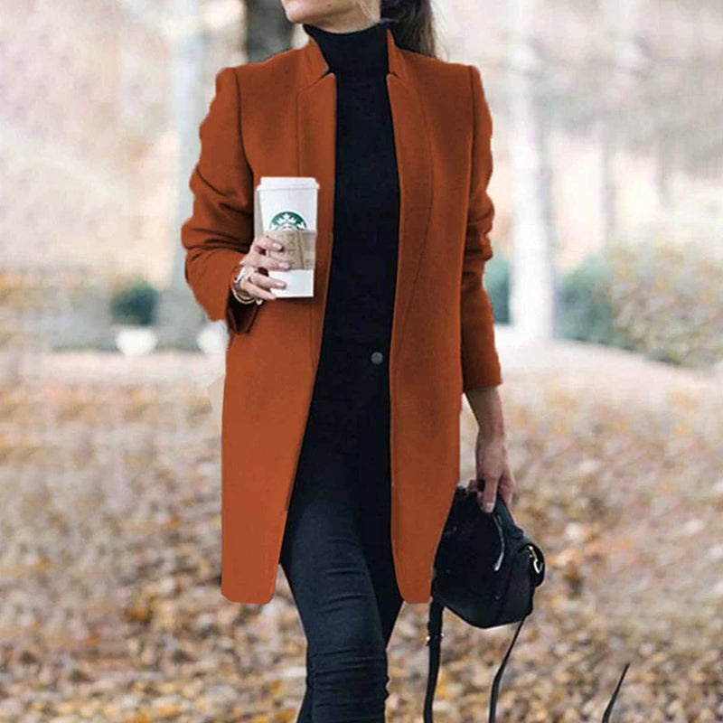 Irina – Eleganter Mantel-Look
