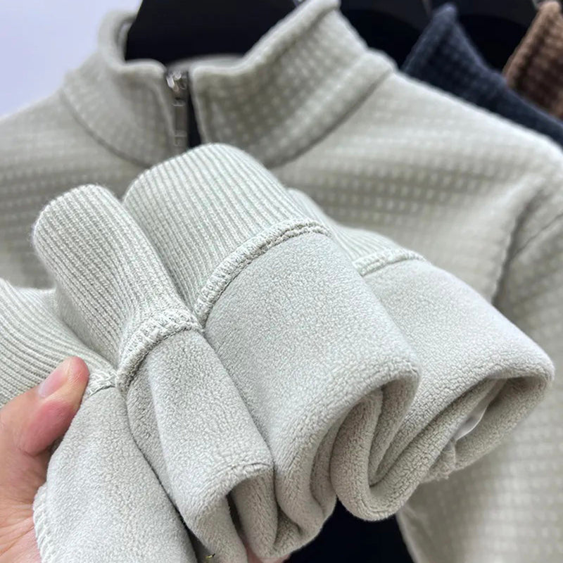 Weiche und warme Winterpullover