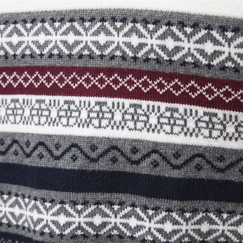 Elegante Männerpullover mit ethnischem Muster