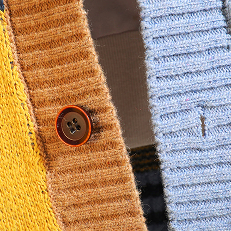 Bunte, bequeme Strickjacke für Herren