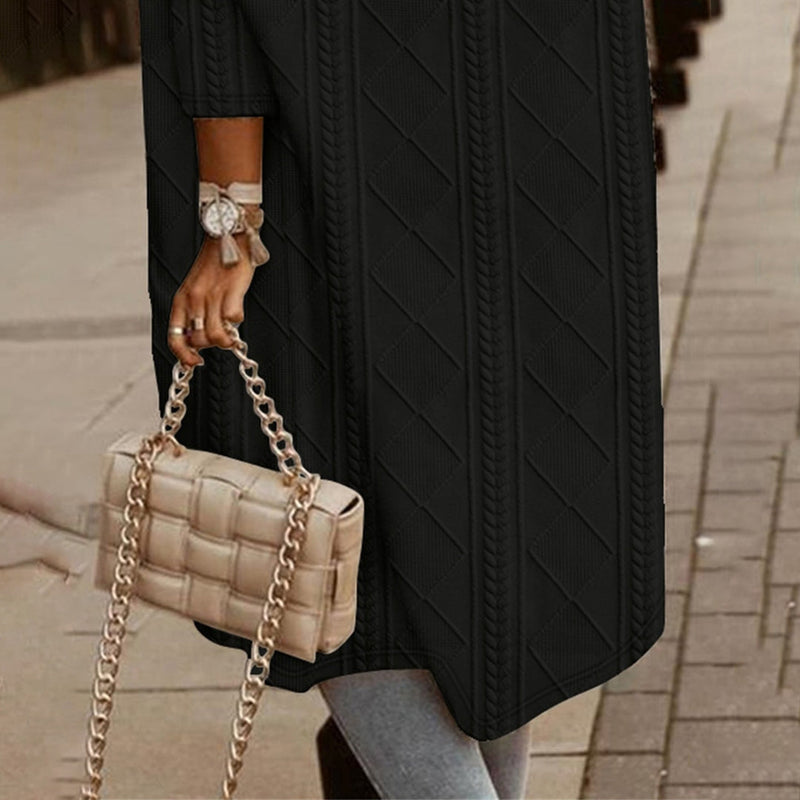 Elegante und warme Kapuzenjacke