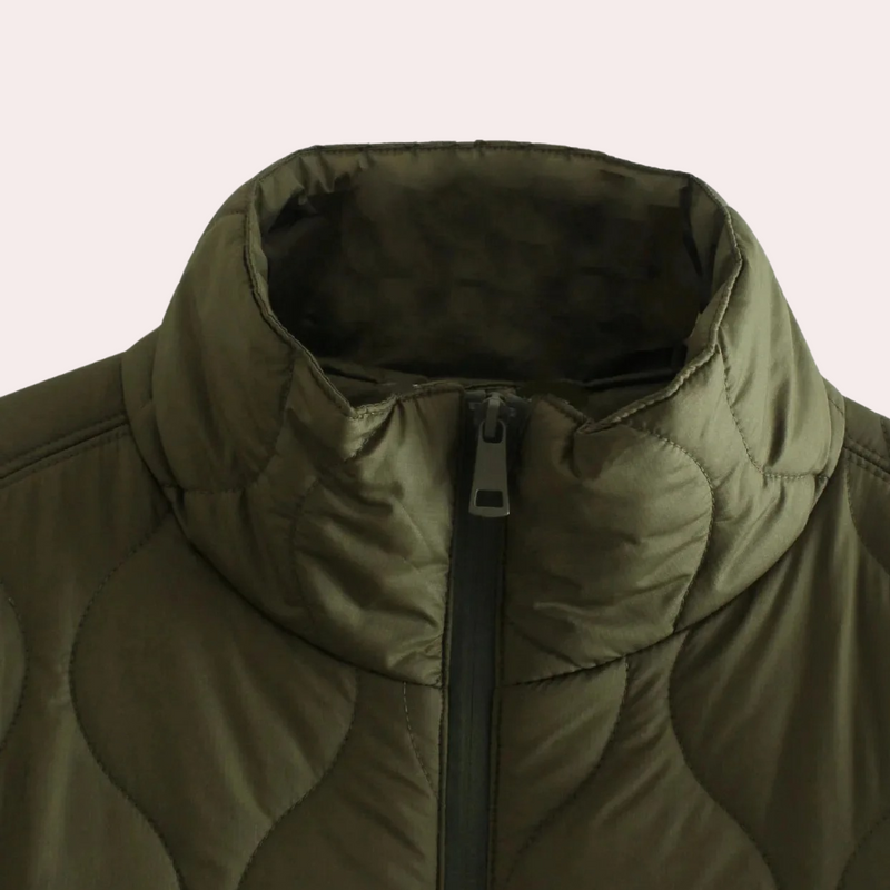 Bequeme und elegante Frauenjacke